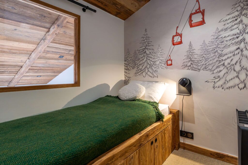 AFP-Pegase407-091225-13